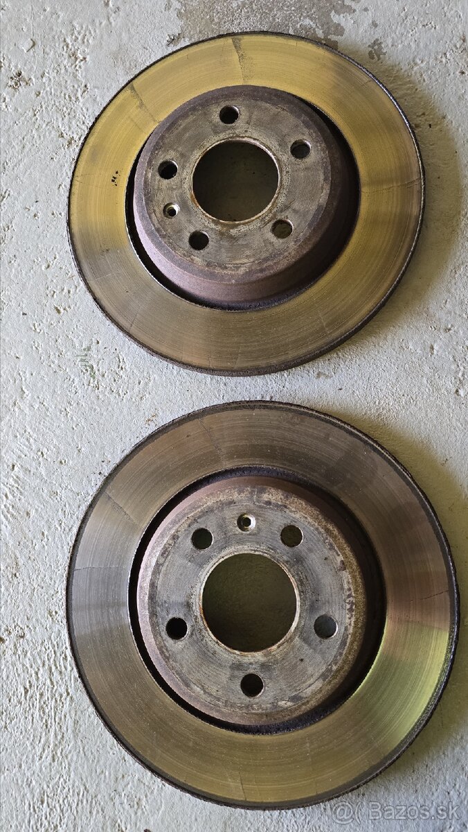 Zadne brzdy Audi A5 / A4 / A6 - 8