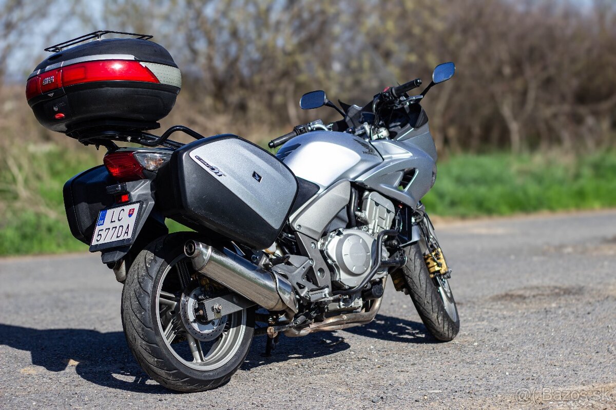 Honda CBF 1000 A - 8