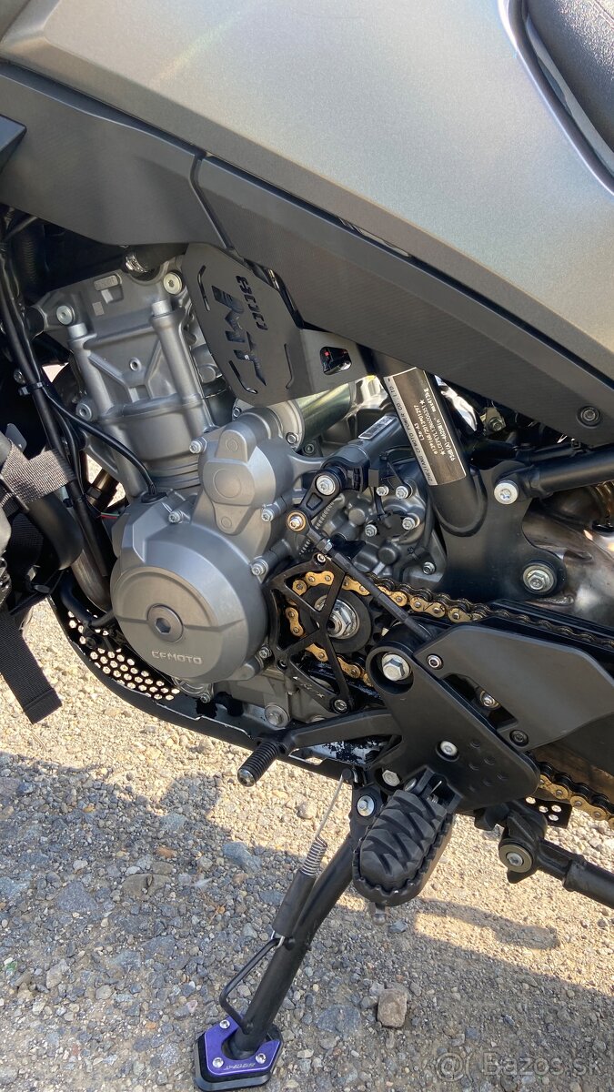 CFMoto 800MT Touring 2023,možný leasing,možná výmena - 8