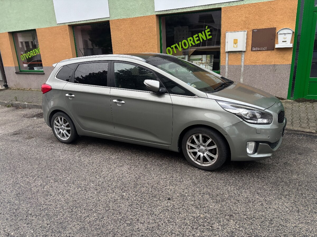 KIA Carens 1,7 CRDI 100kw AT, panoráma Full výbava - 8
