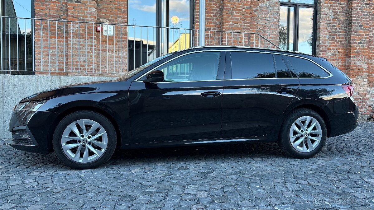 Škoda Octavia STYLE Combi 2.0 TDI SCR DSG - 8