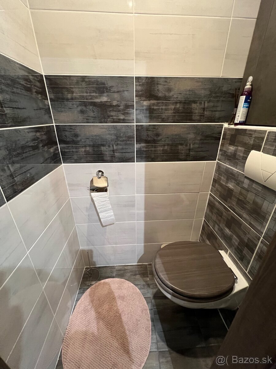 Na predaj 3 izbový byt, kompletná rekonštrukcia, Nové Zámky - 8