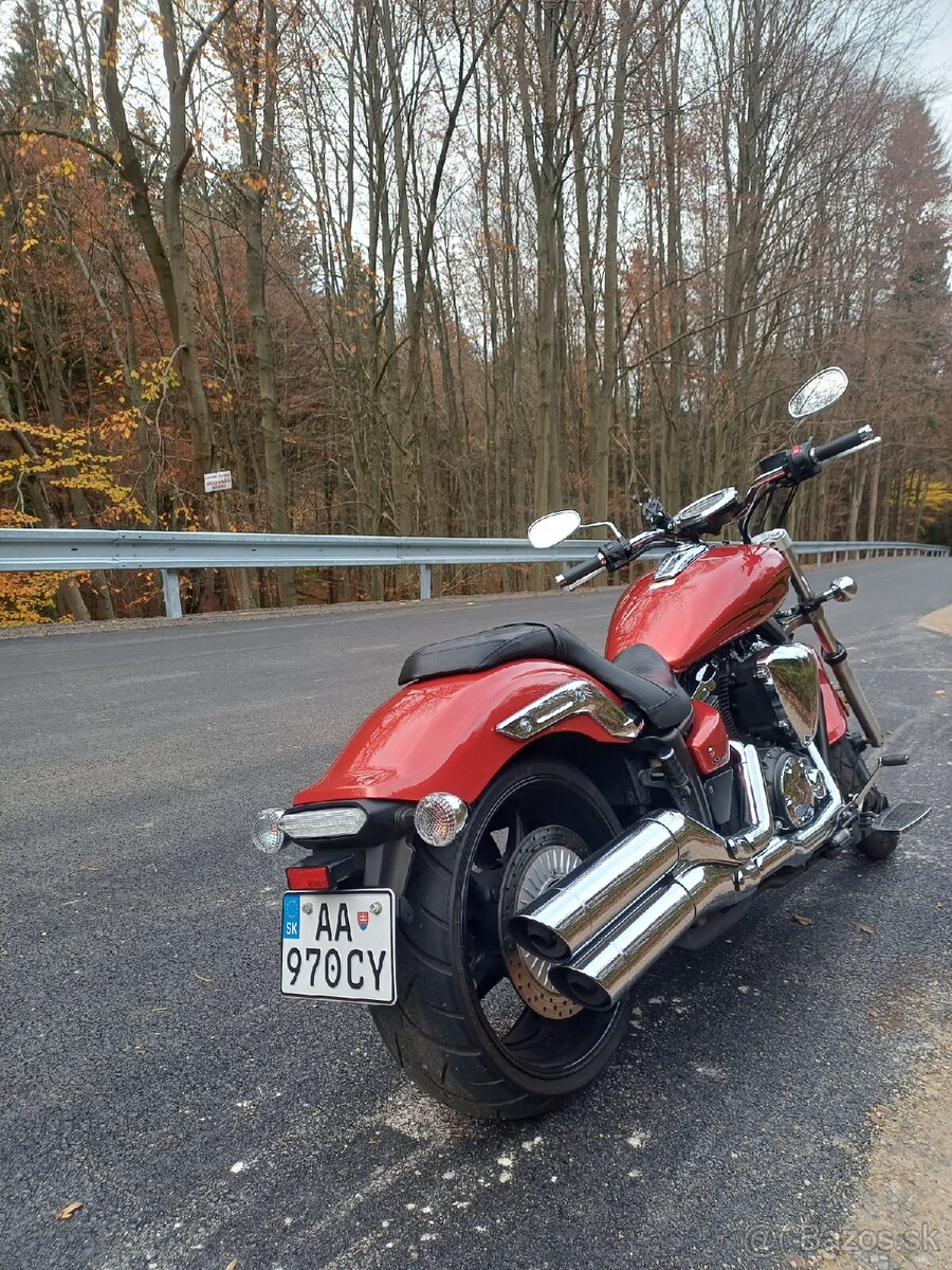 Yamaha xvs 1300 stryker - 8