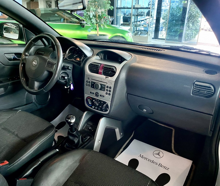 Opel Tigra Cabrio 1.3 CDTI, SK ŠPZ - 8