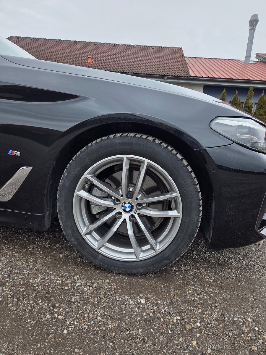 BMW xdrive 520d - 8