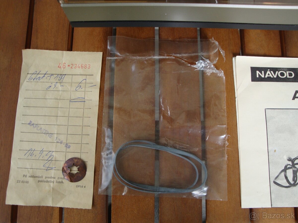 Tesla NC 300 + darcek Tesla HC09, Supraphon - 8