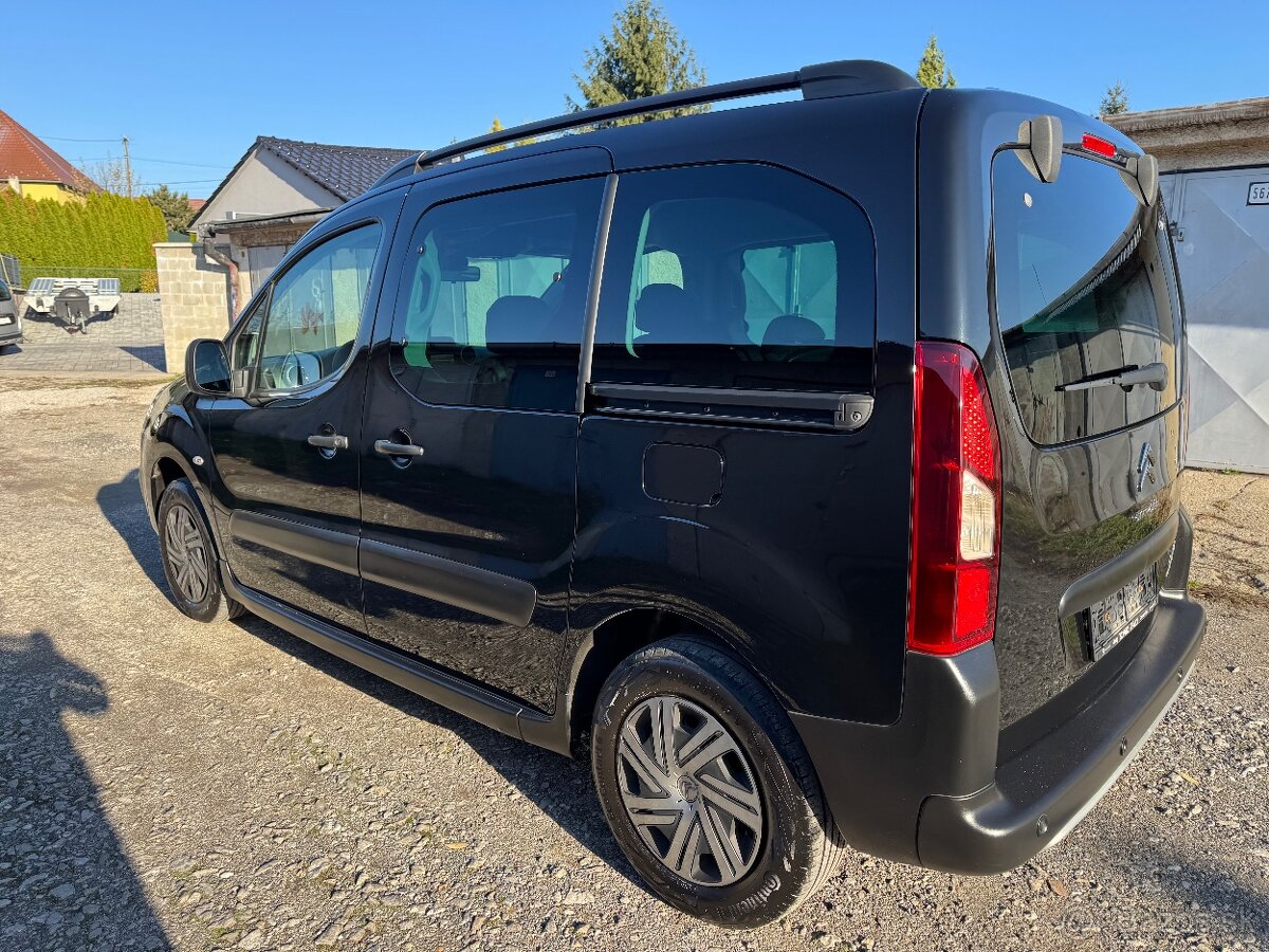CITROËN BERLINGO MULTISPACE 1,6 HDI - 8