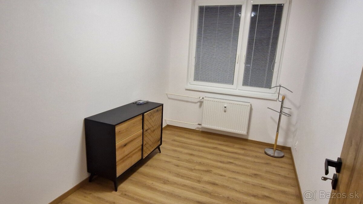 Pekný, zrekonštruovaný 3 izbový byt, 64+6m2, Trenčín JUH - 8