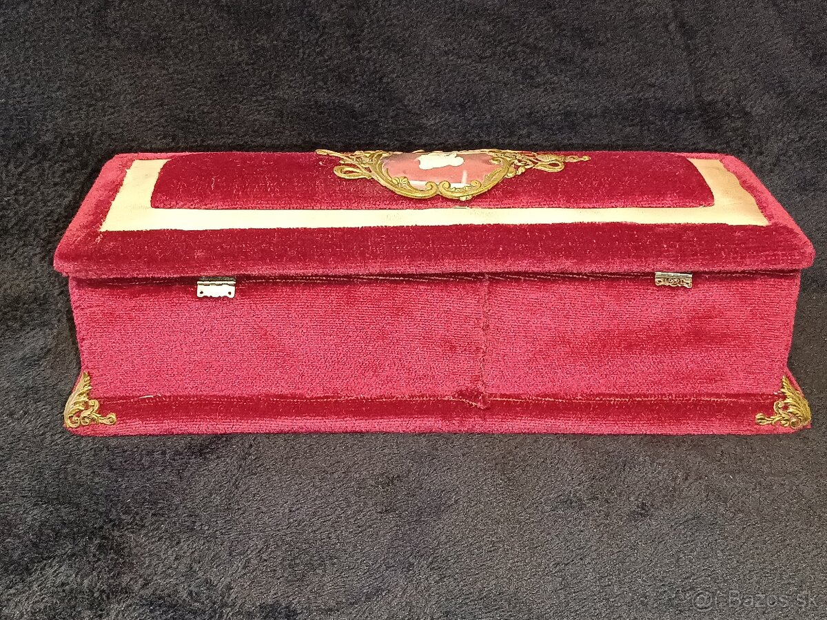 Secesní šperkovnice - 8