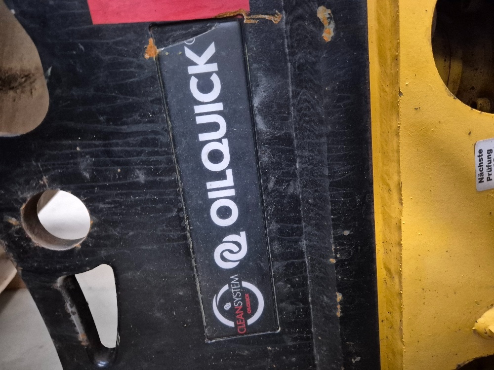 Hyundai HX145LCR OilQuick + drapak - 8