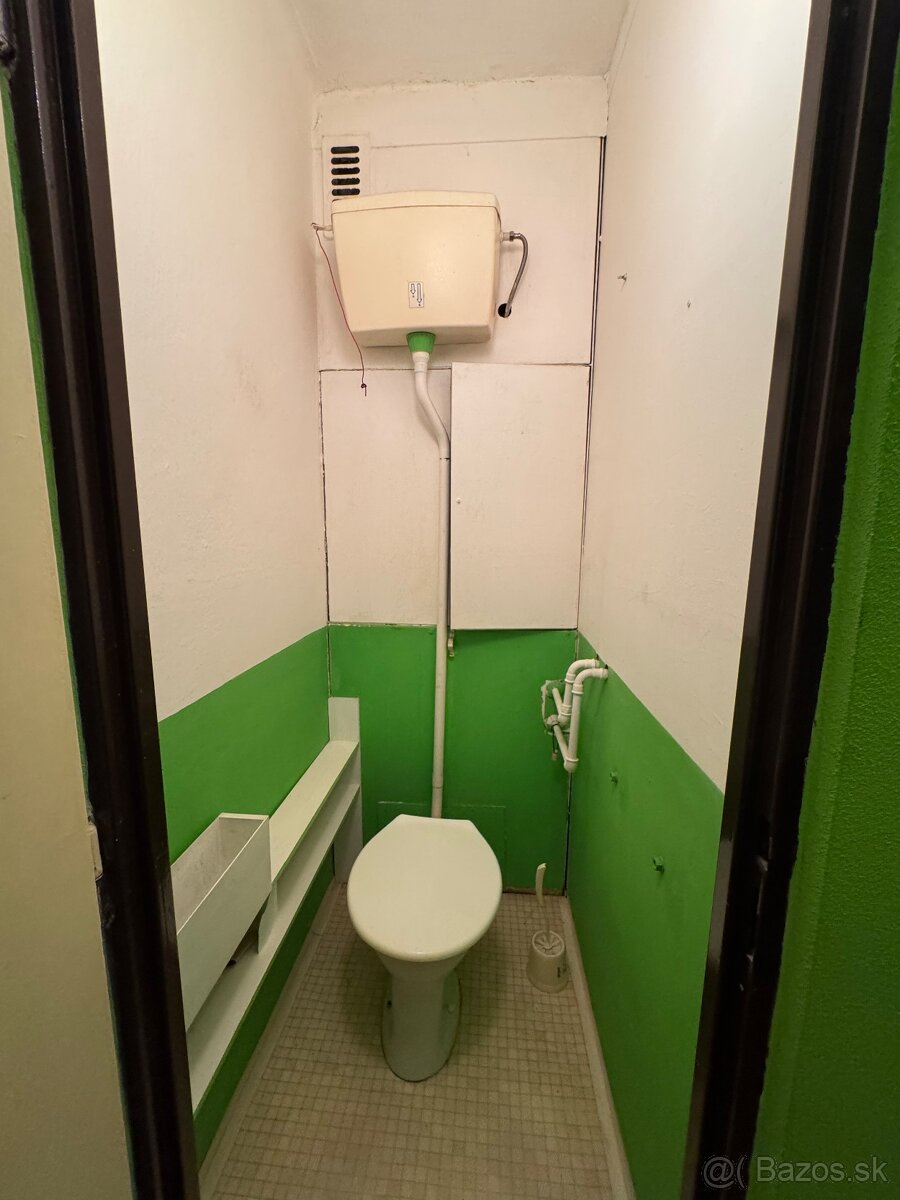 Predám 2 izbový byt - 8