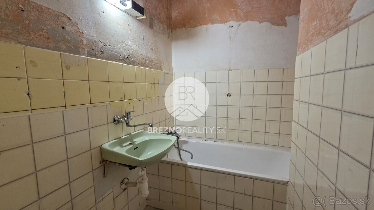2-izbový byt v pokojnej lokalite blízko centra mesta Brezno - 8