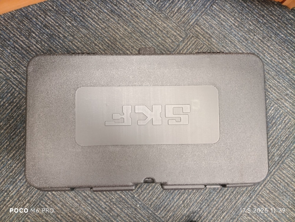 Mazací lis SKF aku - 8