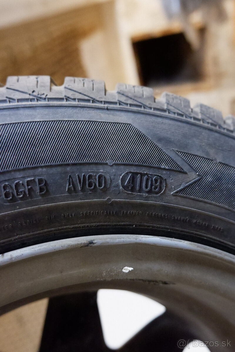 13" Hlinikové disky 4x100 so zimnými pneu - 8