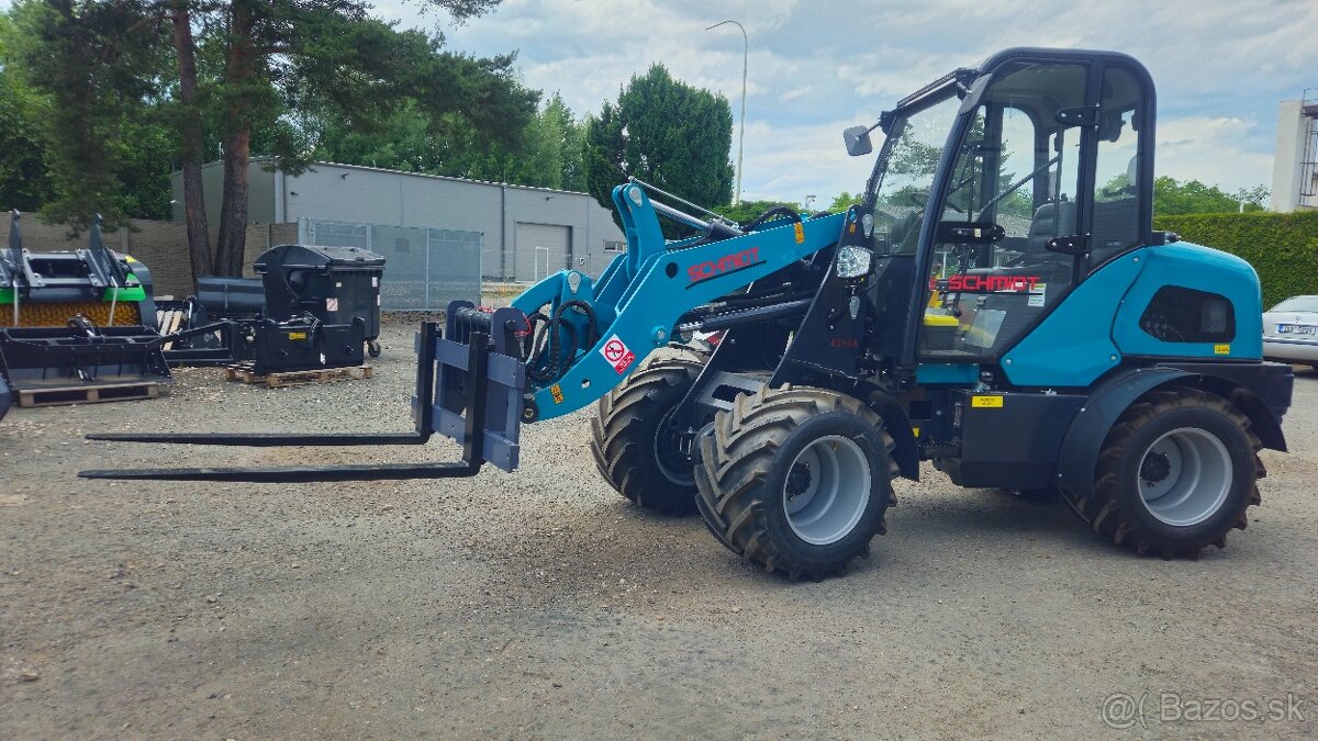 kolový nakladač, kloubák, motor 50 Hp - 8