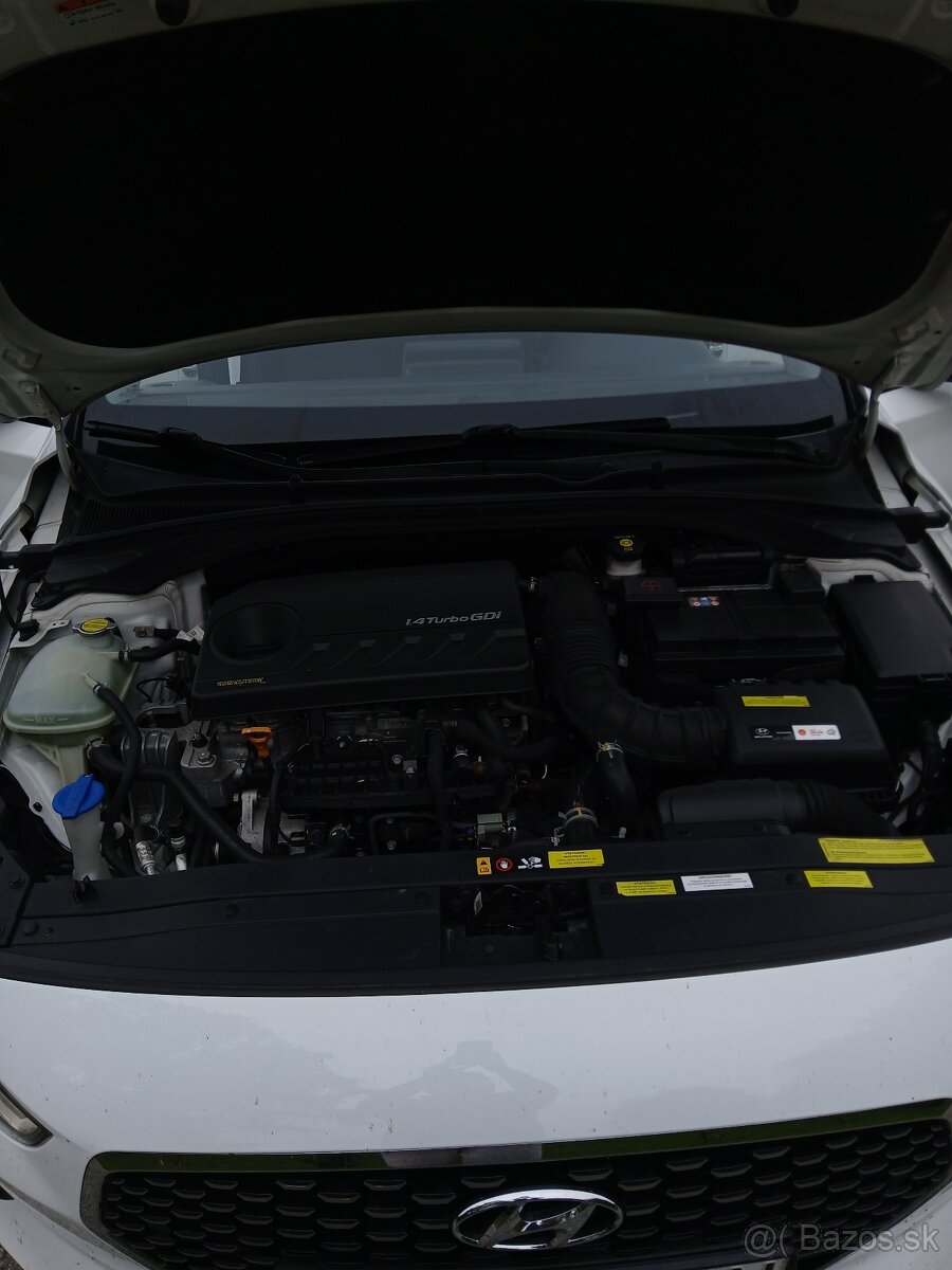 Hyundai i30 1.4 T-gdi - 8