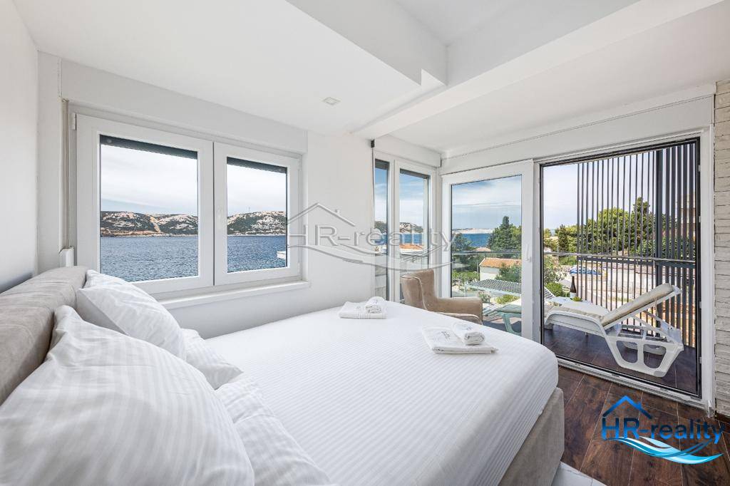 Krásny apartmán v Starej Novalji, 2 rada od mora - 8