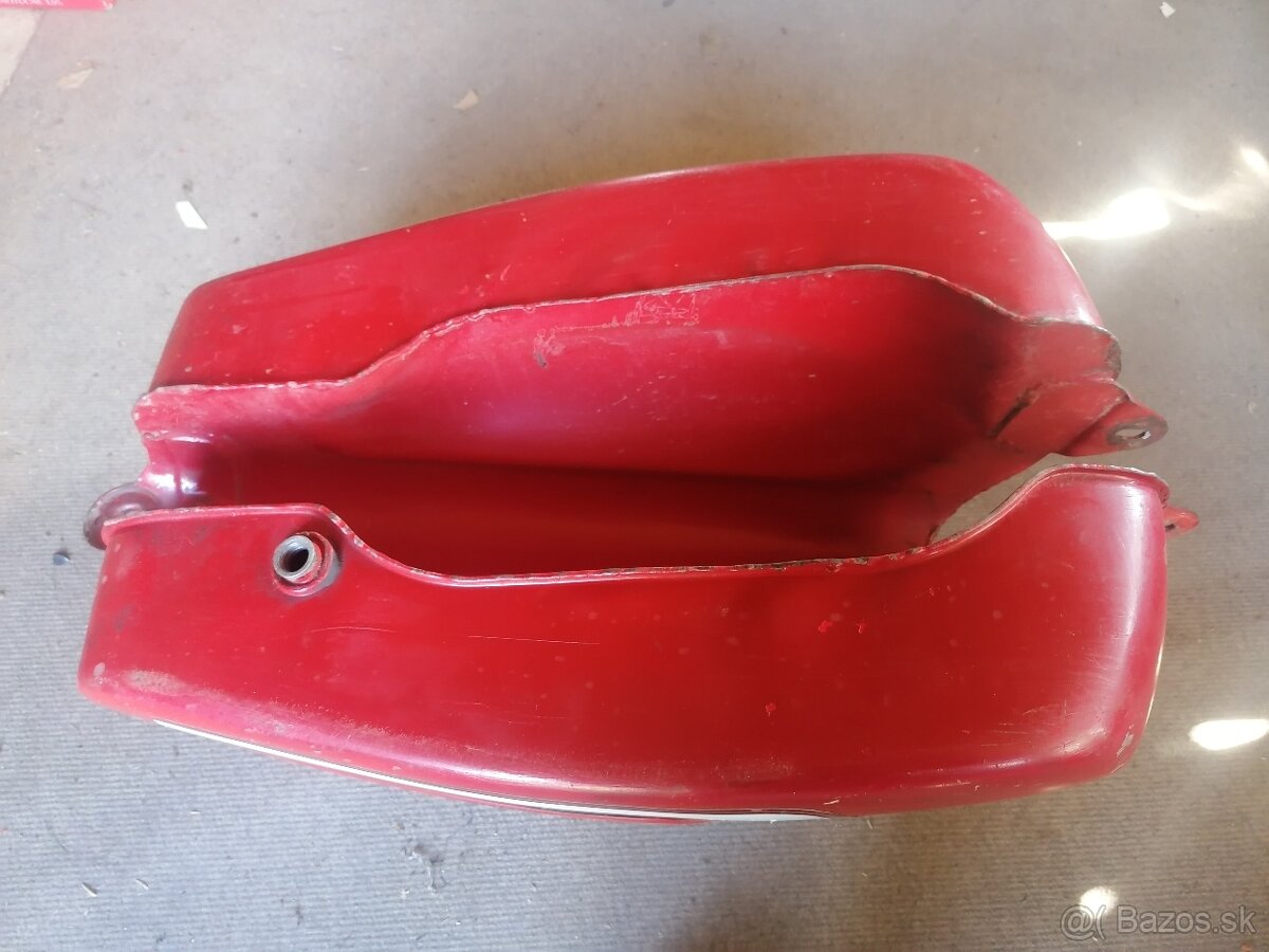 Nádrž na CZ 350/ 472 - 8