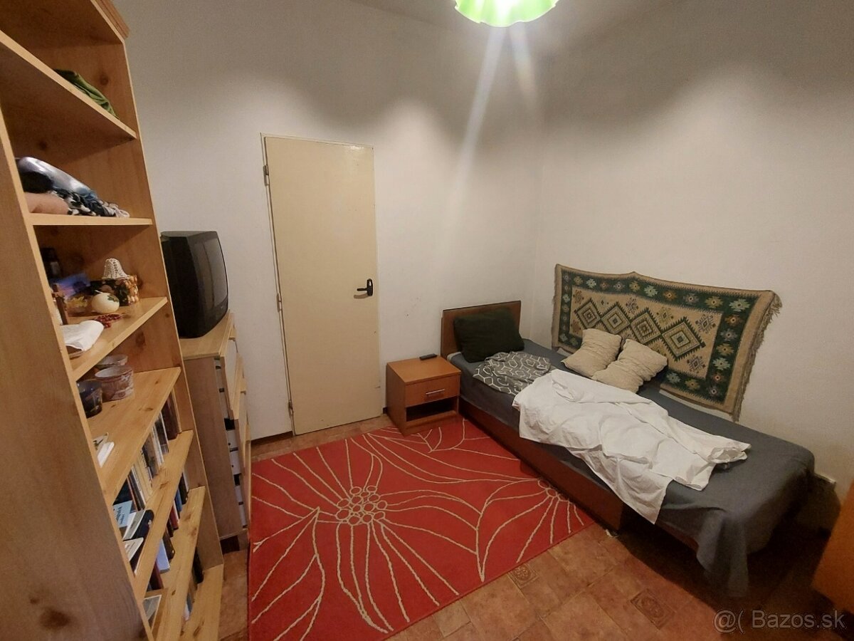 Výrazne znížená cena 4 izbový rodinný dom v Tomášikove - 8