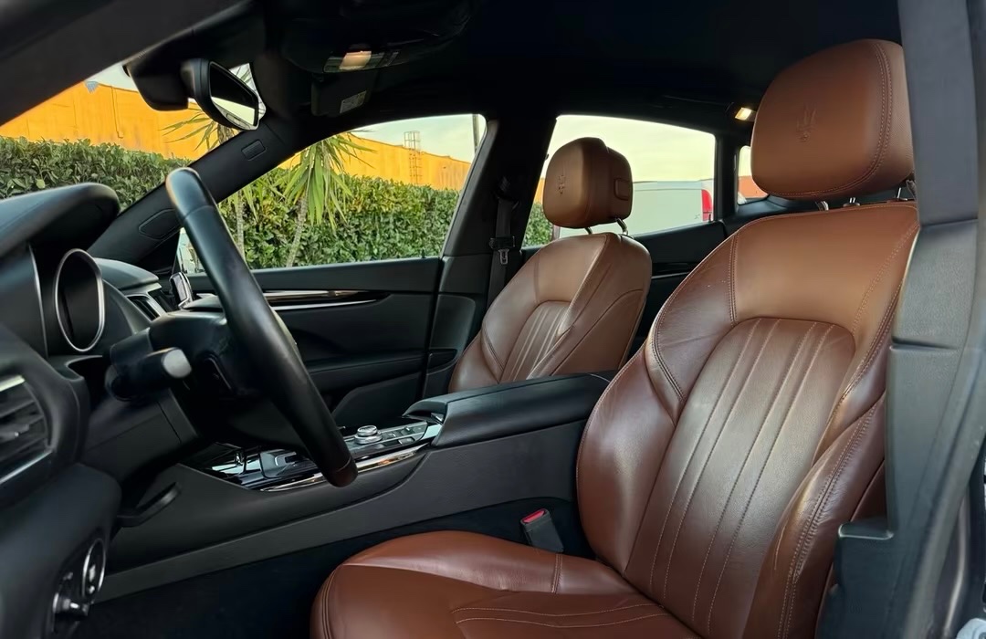 MASERATI LEVANTE 3.0 D - 8