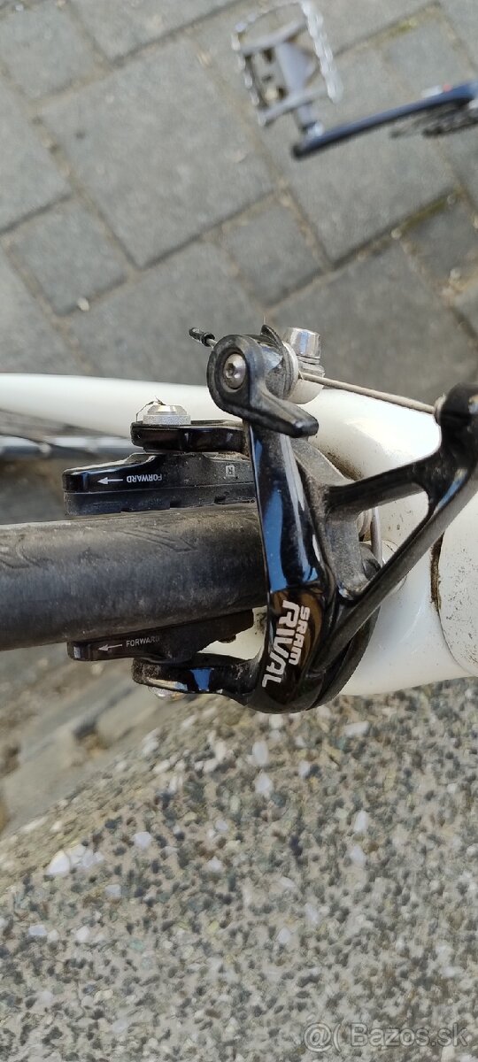 Specialized Tarmac Comp Double Rival 2010 - 8