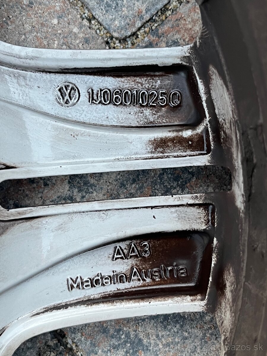 Vw disky 5x100 R15 s pneu 185/65/15 - 8