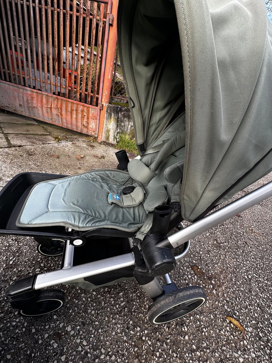 Joolz Hub+ (športový kočík + vanička+ britax romer vajíčko) - 8