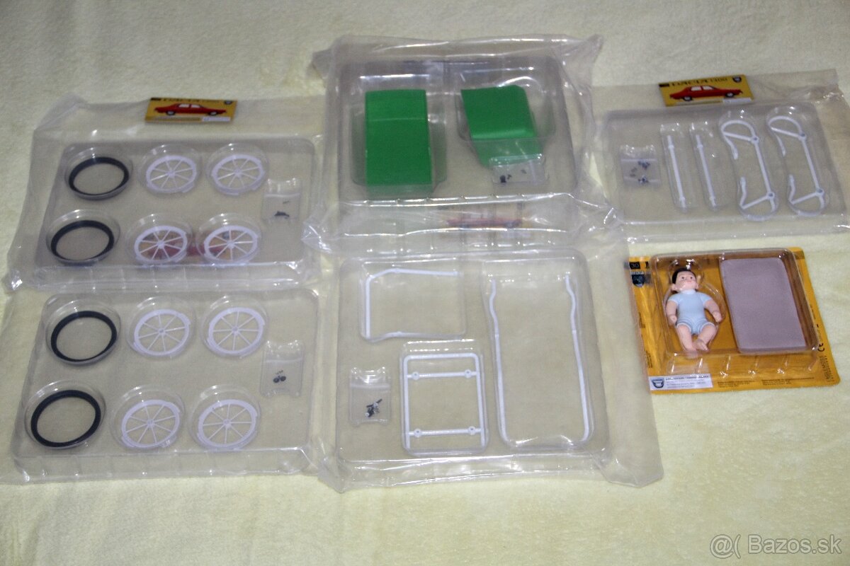 Figúrky a doplnky k modelom 1:8 - 8