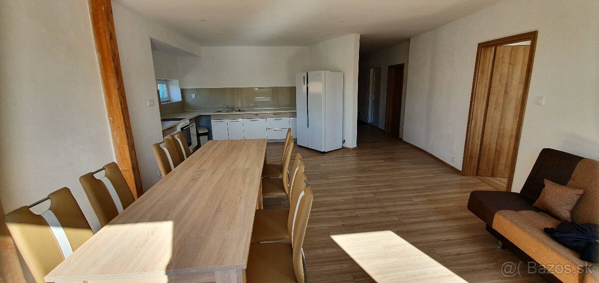 Polyfunkčný dom - 8