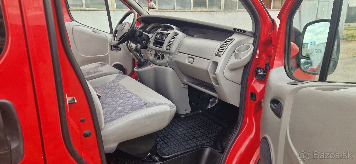 Opel Vivaro 1.9 CDTI 9 MIEST - 8