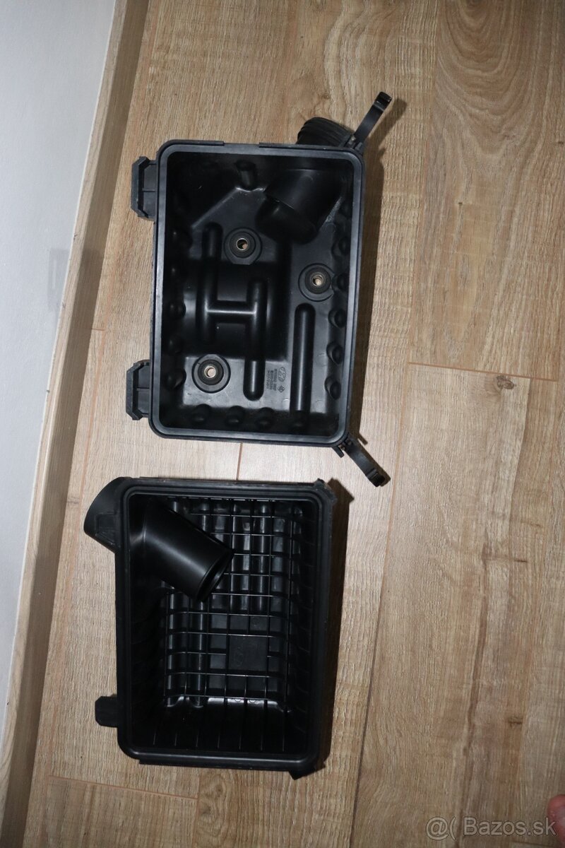 Box vzduchového filtra - 8