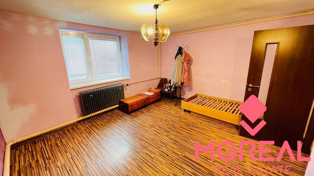 Na predaj RD Horná Ves - pozemok 1010 m2 - 8