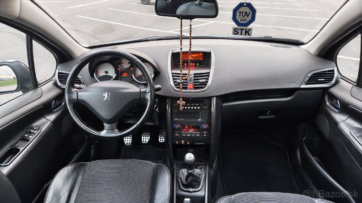 Peugeot 207 1.6 THP 110 kW - 8