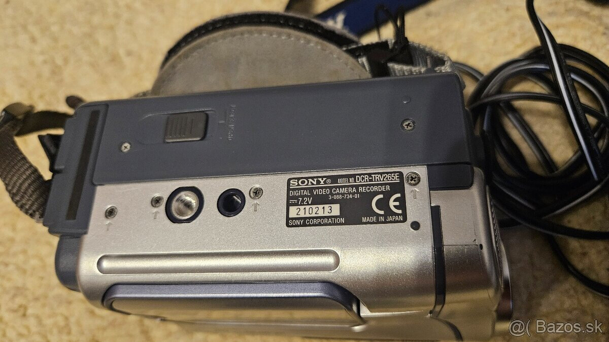 Predám zachovalú Digital8 kameru SONY - 8