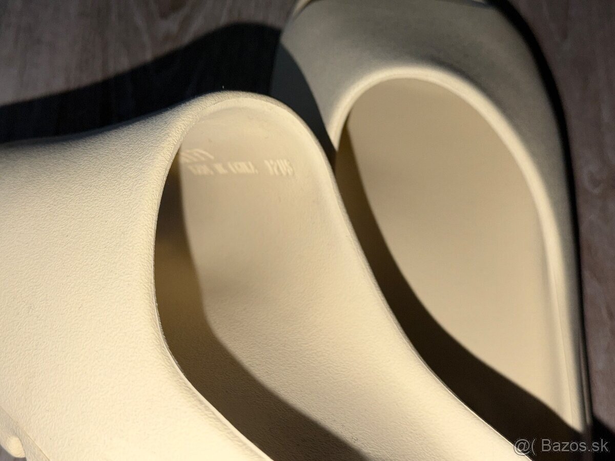 Adidas Yeezy Slide Bone veľ. 45/46 - 8