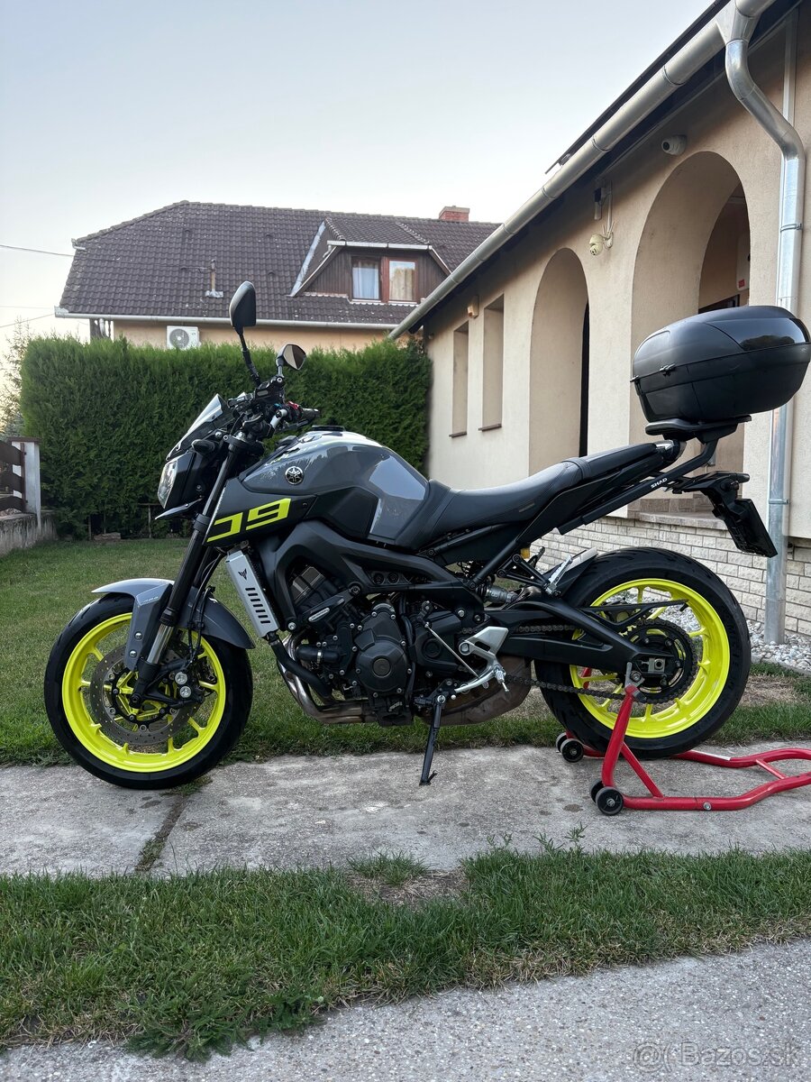 Yamaha MT 09 (2016) - 8