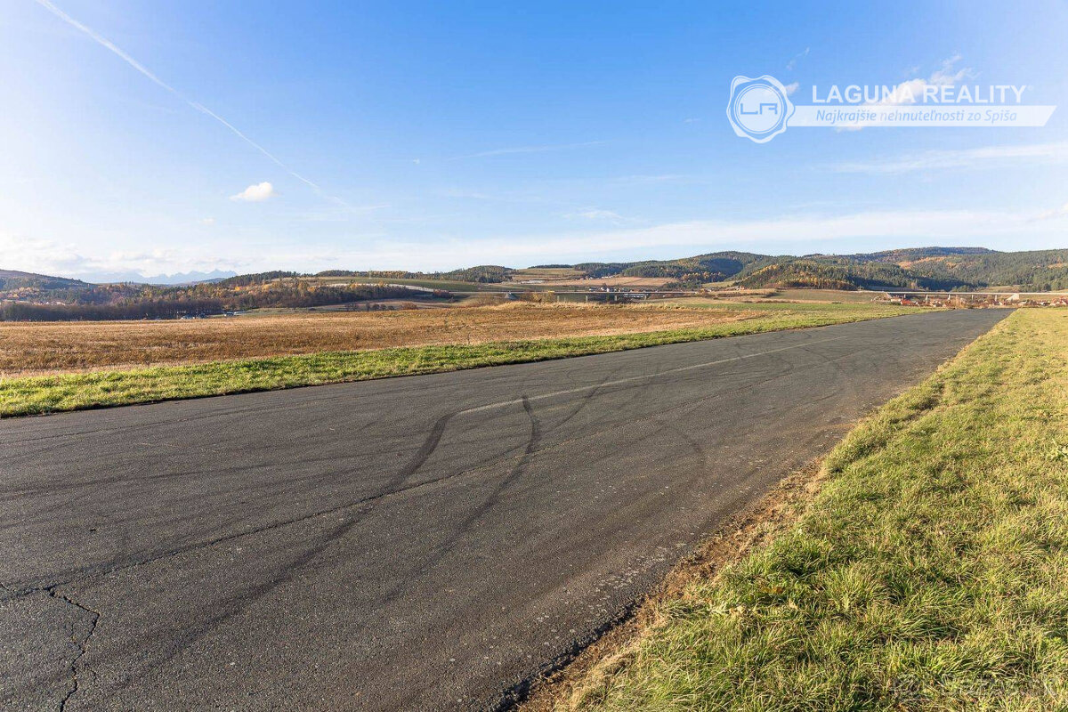 Atraktívny pozemok na podnikanie (3 ha) pri Klčove - 8