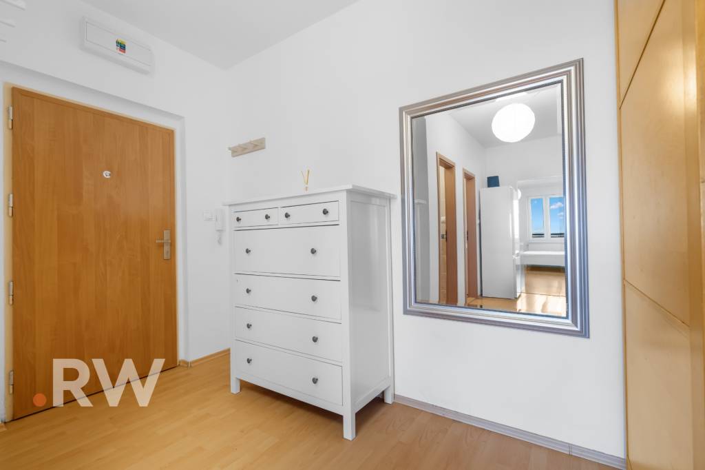 VEĽKORYSÝ 1izb. 50,81 m2 - LOGGIA - INVESTIČNÝ POTENCIÁL - V - 8