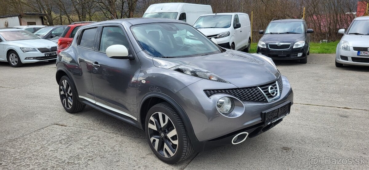 Nissan Juke 1.6i automat rok 2013 - 8