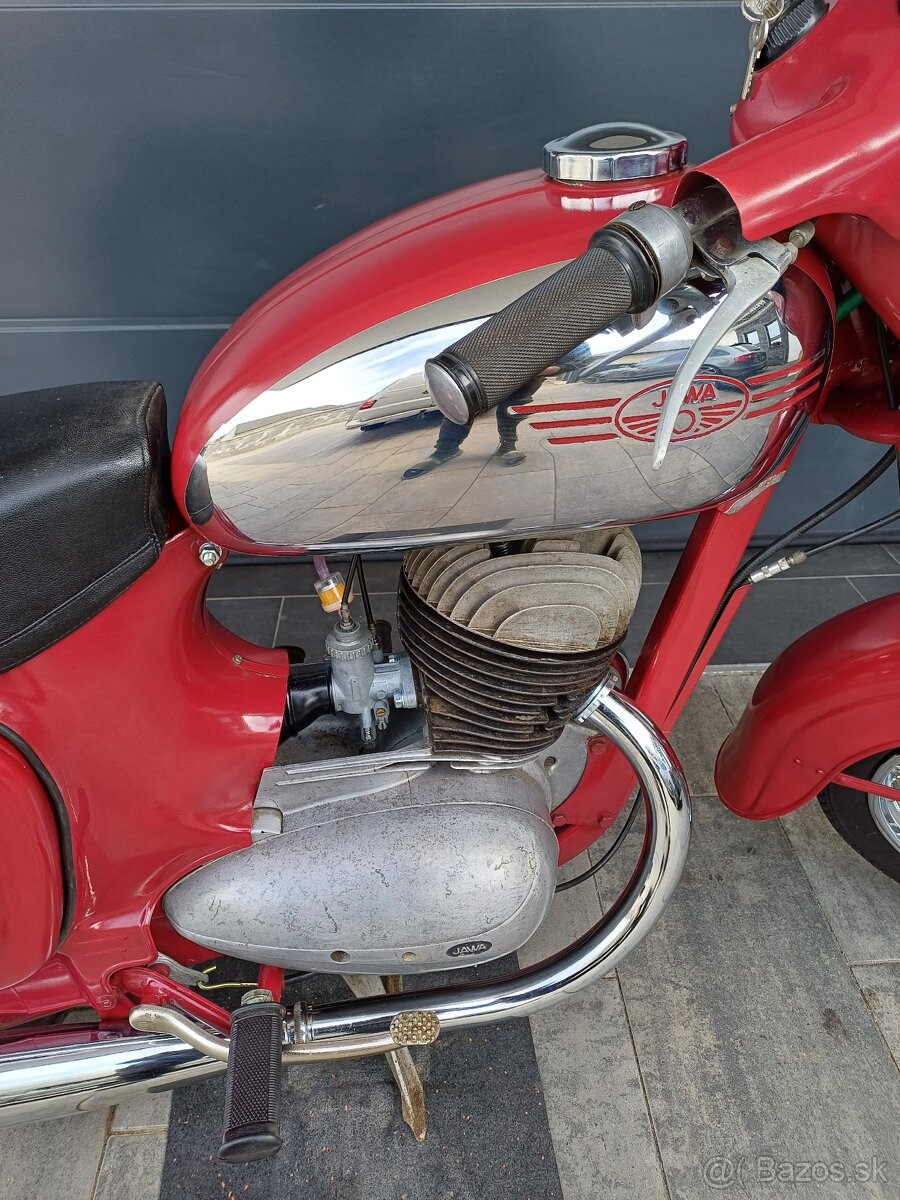 Jawa 250/559 Panelka s TP - 8