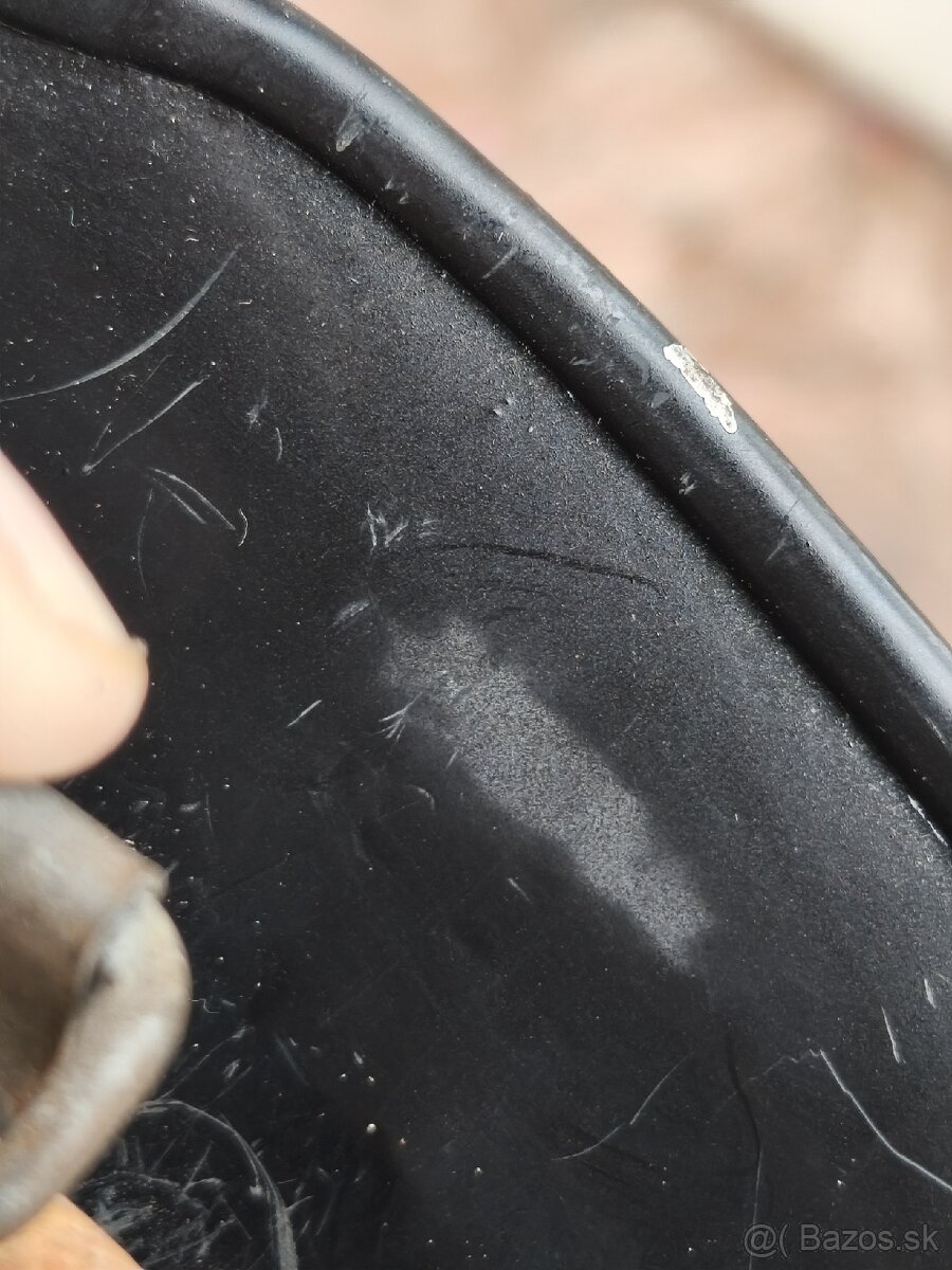 Nemecka helma M40 veľkosť 64 - 8