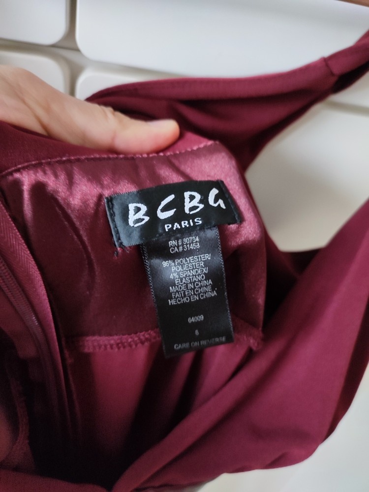 Dlhé príležitostné šaty BCBG v. 36 - 8