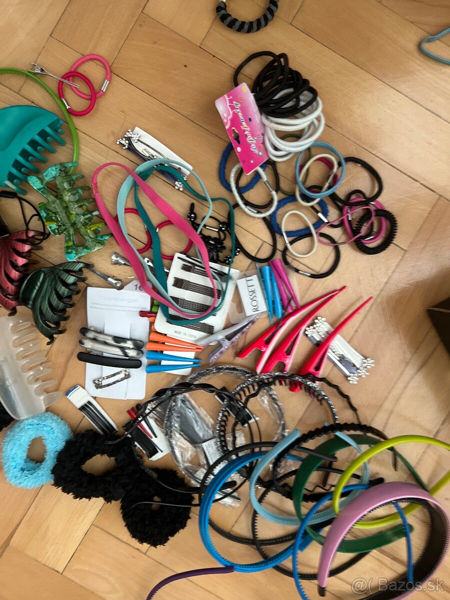 Úplne nová mala stolička na kolieskach - 8