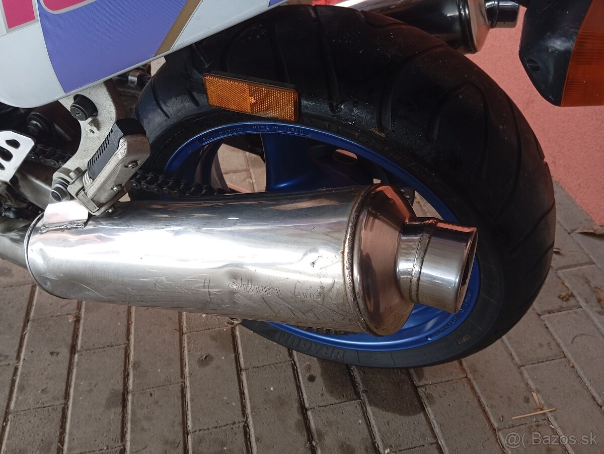 Suzuki GSX-R 1100 - 8