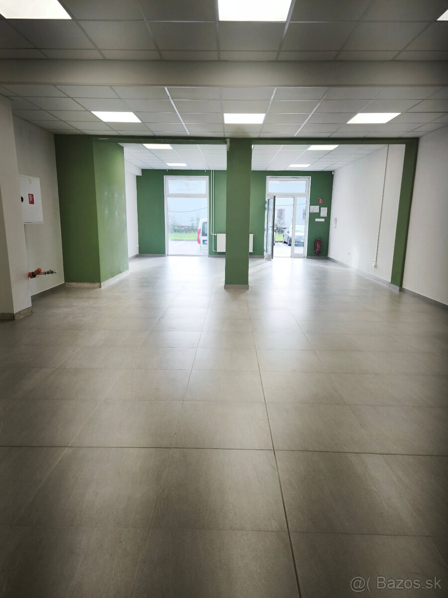 Administratívne priestory,kancelárie - 8