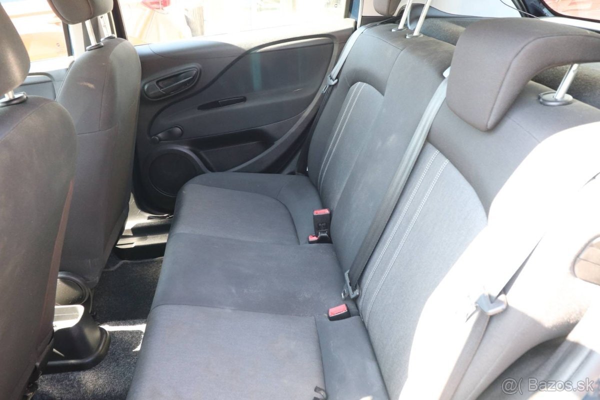 Fiat Punto 1.2 51kW Plus - 8