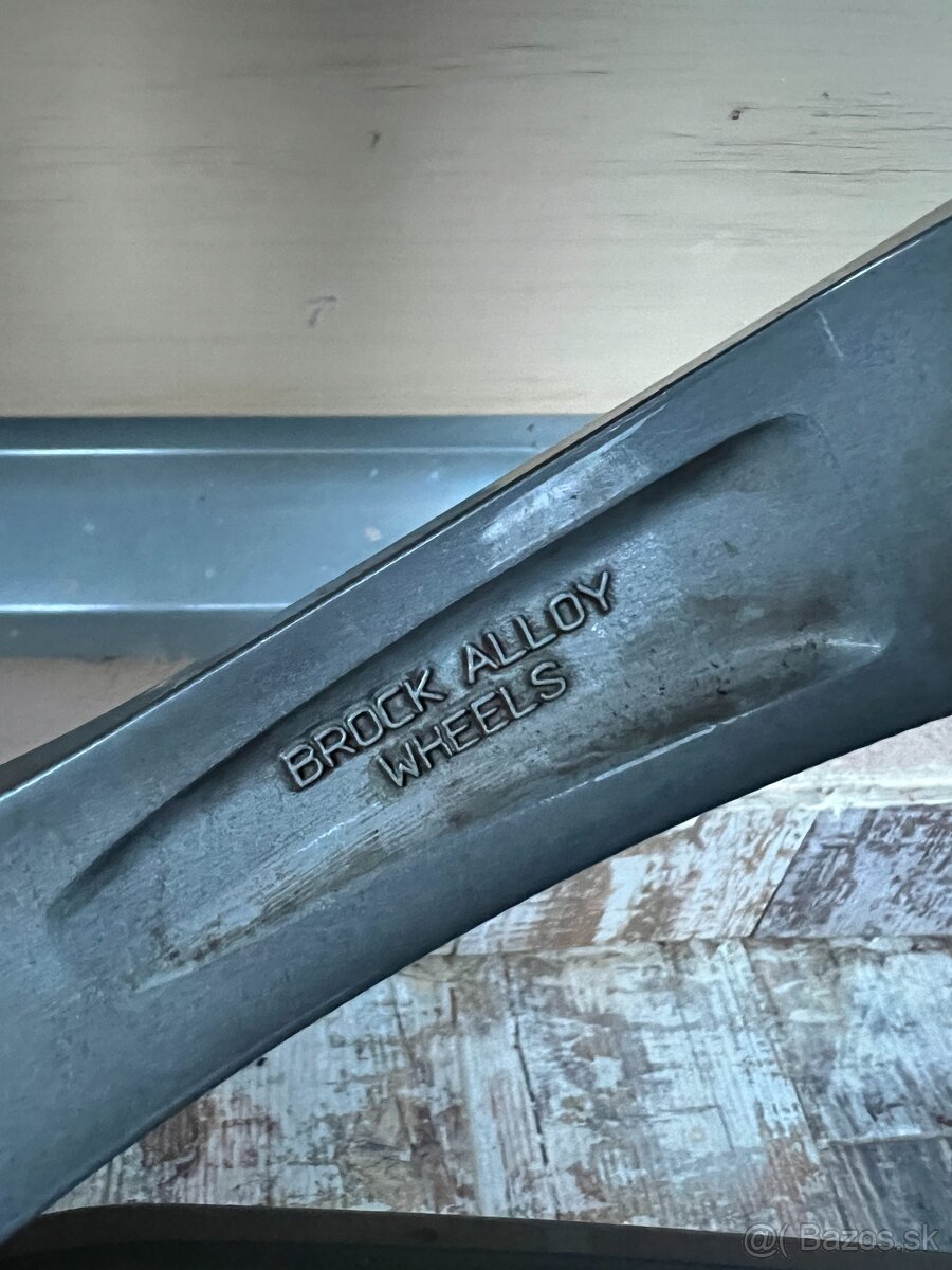 265/40ZR21,JAGUAR,LAND ROVER,VOLVO...5x108 - 8