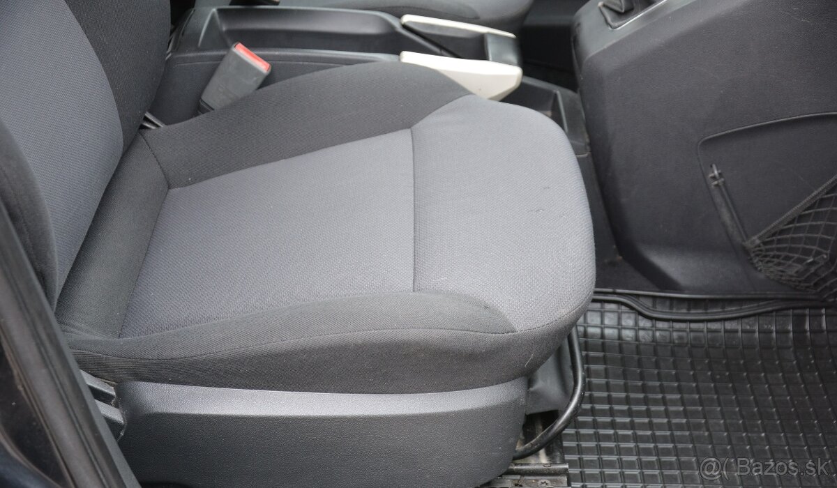 Opel Zafira Tourer 1.7 CDTi 7 miest - 8