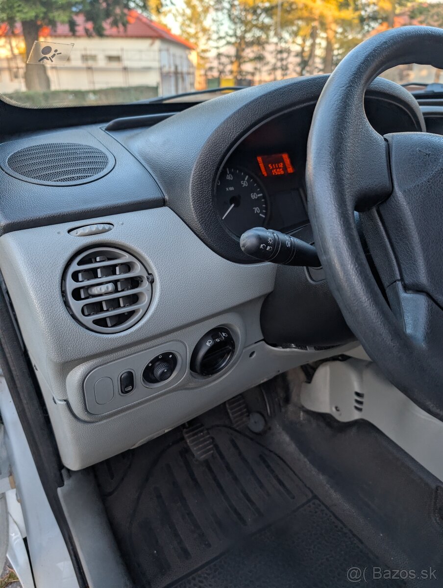 Renault Kangoo - 8