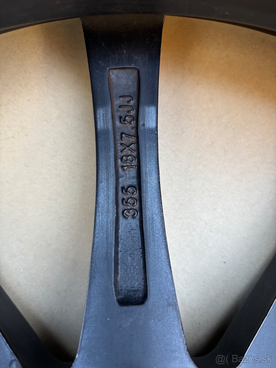 Alu disky 5x114,3 r18 - 8